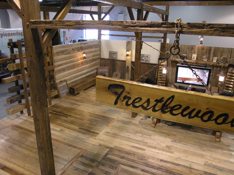 Denver Log and Timbe Frame Show / Trestlewoods "Barn Frame Booth"